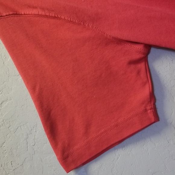 ISAAC'S DESIGNS CASUALS, Sz 2X Short Sleeve Red w/neck decor T-Shirt,GUC CL#100 - Picture 4 of 5